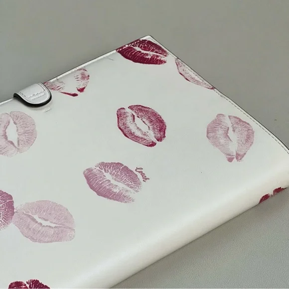Coach Lip Print Glovetanned Leather Refillable Notebook Cover Journal - Picture 10 of 13